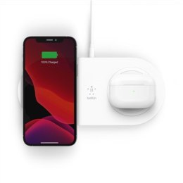 BOOST CHARGE WIRELESS CHARGING/DUAL PAD 2X15W INCL.P.SUPP WHITE